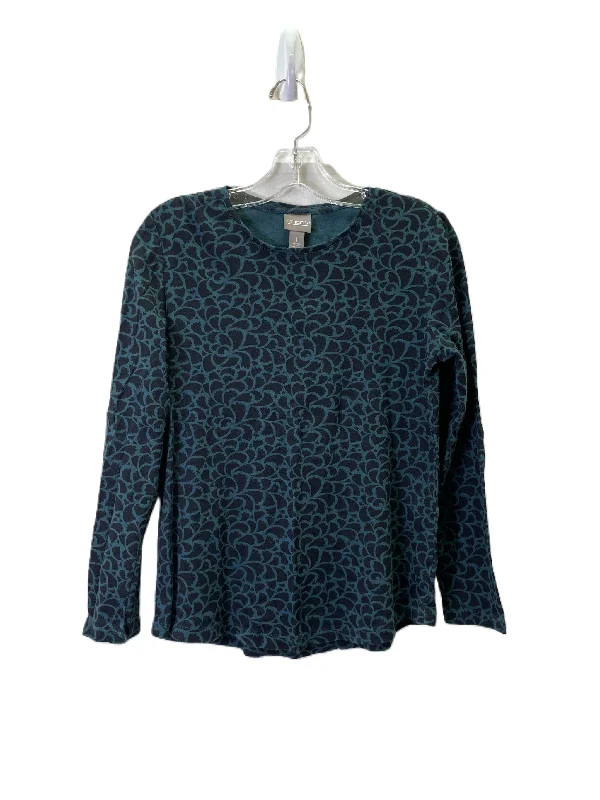 women's tops for those who want to stay on top of the latest fashion trends and wear pieces that are both stylish and on-trendTop Long Sleeve By Chicos In Teal, Size: M