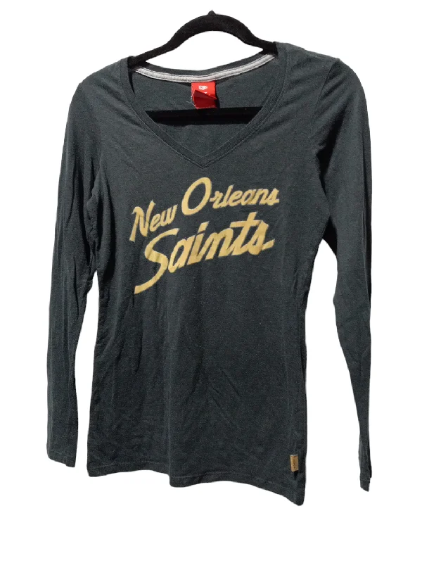 women's tops for those who want to create outfits that reflect their personal style and sense of fashionTop Long Sleeve By Nike Apparel  Size: Xs