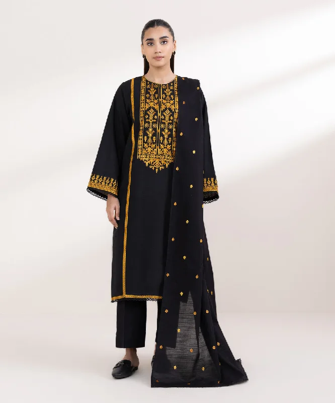 women's tops for evening soireesEmbroidered Khaddar Dupatta