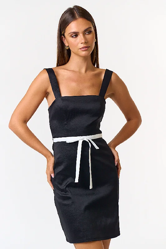 Custom DressSoho Dress-Black